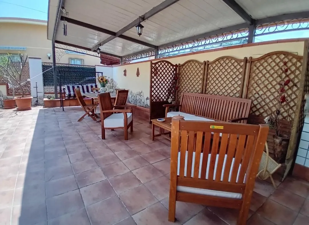 Villa Rosetta Vacanze Al Mare 카리니